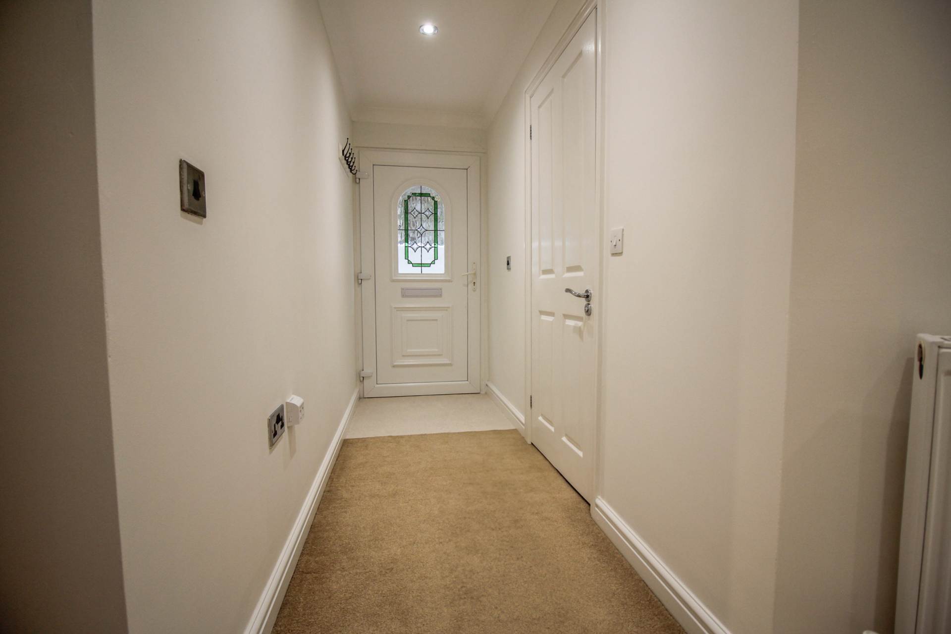 Weston-super-Mare*Stunning Throughout*Parking & Garden*, Image 11