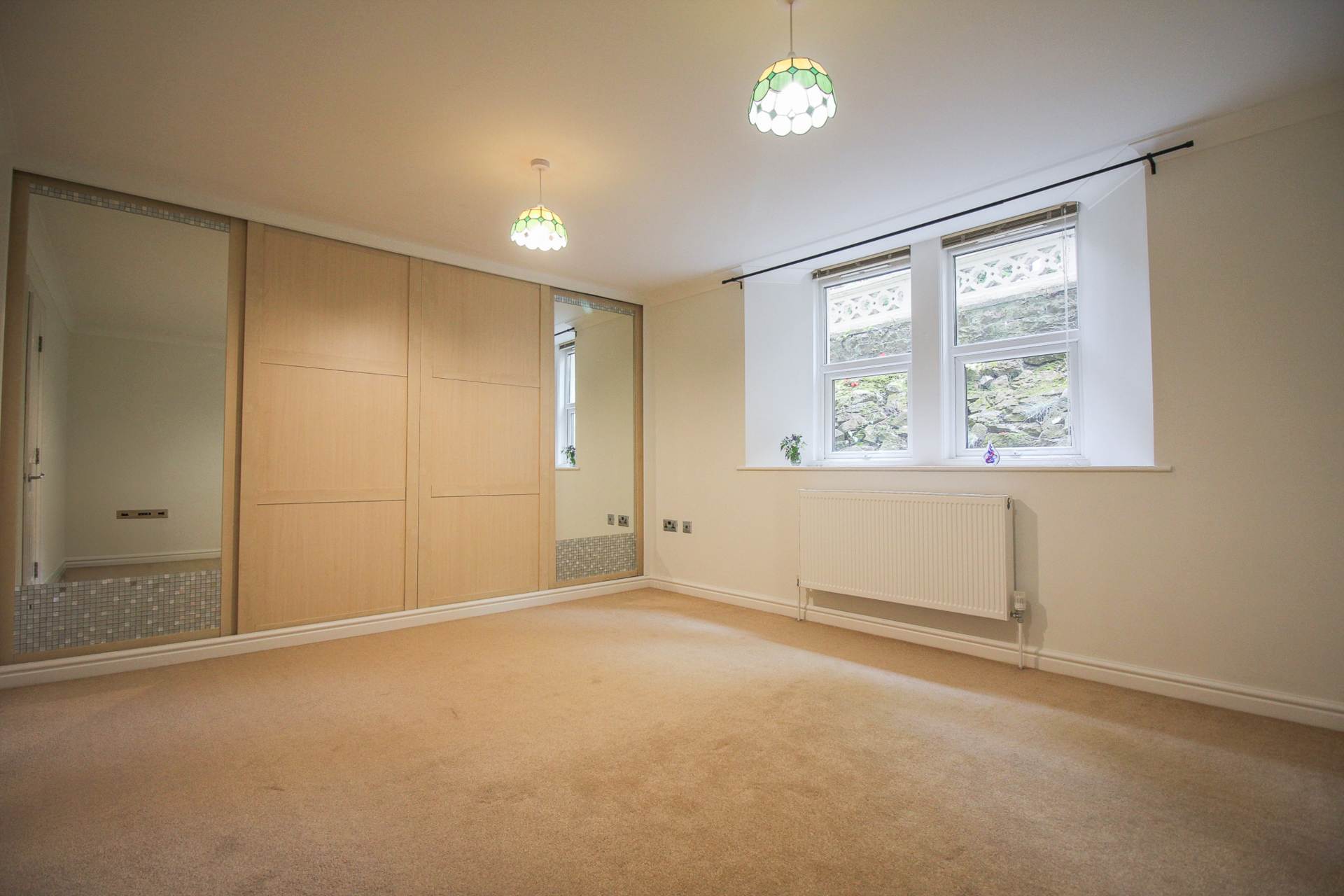 Weston-super-Mare*Stunning Throughout*Parking & Garden*, Image 7