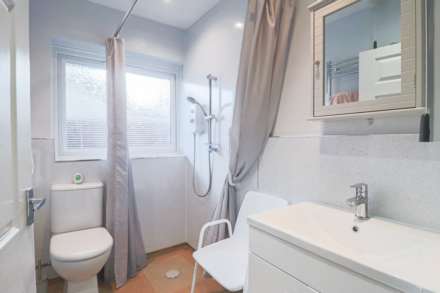 Ewart Road, Milton - Superb Bungalow!, Image 16