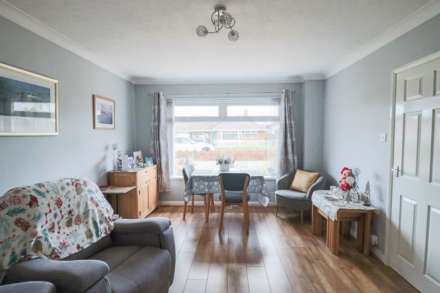 Ewart Road, Milton - Superb Bungalow!, Image 3