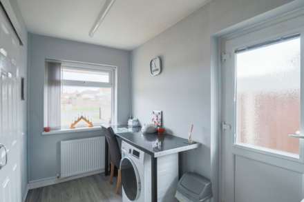 Ewart Road, Milton - Superb Bungalow!, Image 8