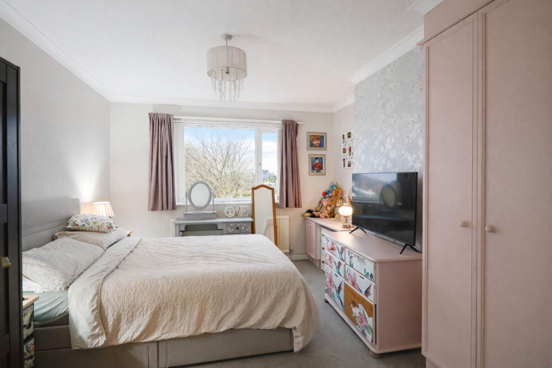 Totterdown Road, South Ward - Superb 1930's Family Home, Image 9