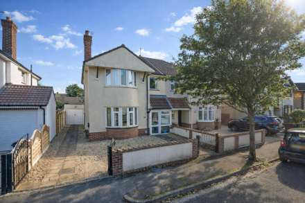 Totterdown Road, South Ward - Superb 1930`s Family Home