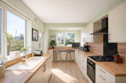 Totterdown Road, South Ward - Superb 1930's Family Home, Image 3