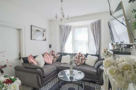 Hopkins Street, Town Centre - Investment Opportunity - 2 Flats, Image 3