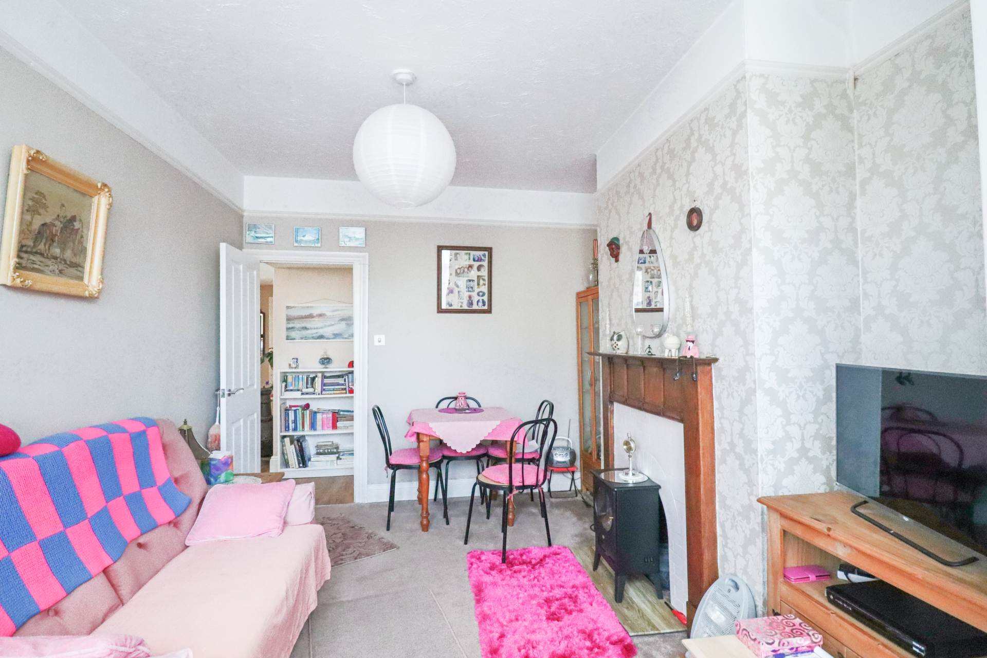 Ashcombe Park Road, Milton - Superb Garden Flat, Image 4