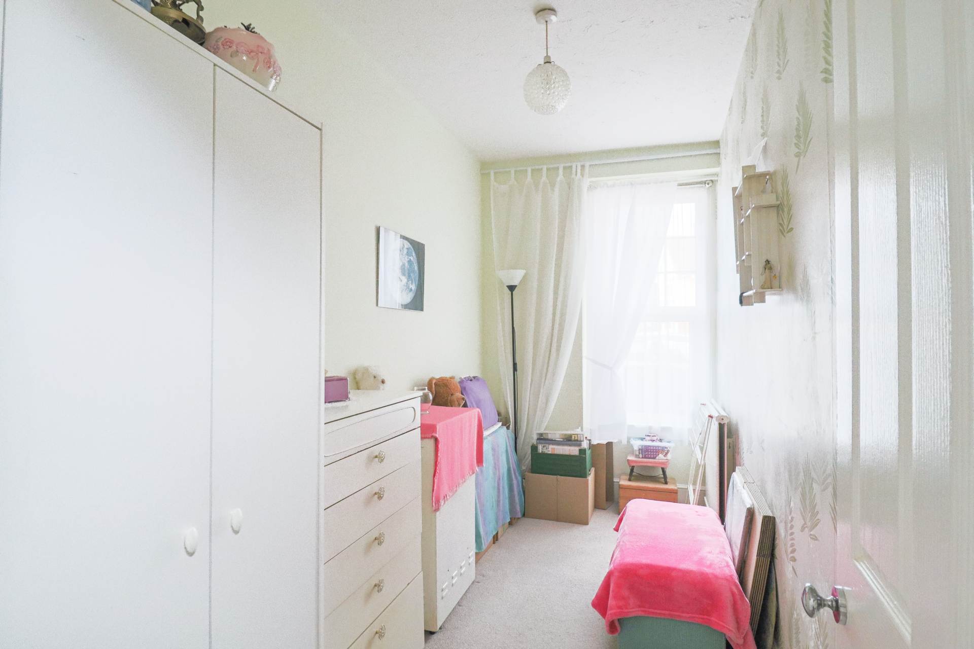 Ashcombe Park Road, Milton - Superb Garden Flat, Image 6