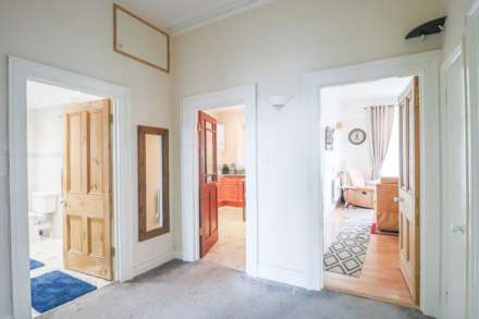 Shrubbery Road, Hillside - Impressive Victorian Flat - Own Entrance, Image 15