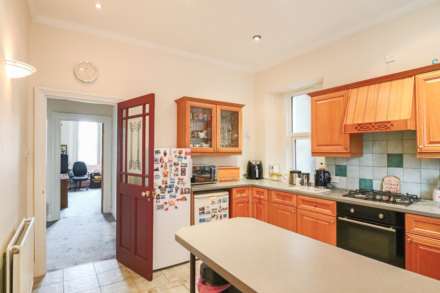 Shrubbery Road, Hillside - Impressive Victorian Flat - Own Entrance, Image 2