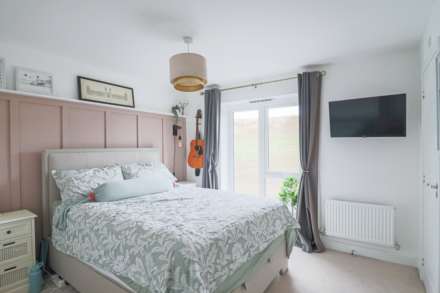 Dyer Street, Banwell - Mead Fields - Stunningly Presented Home, Image 9