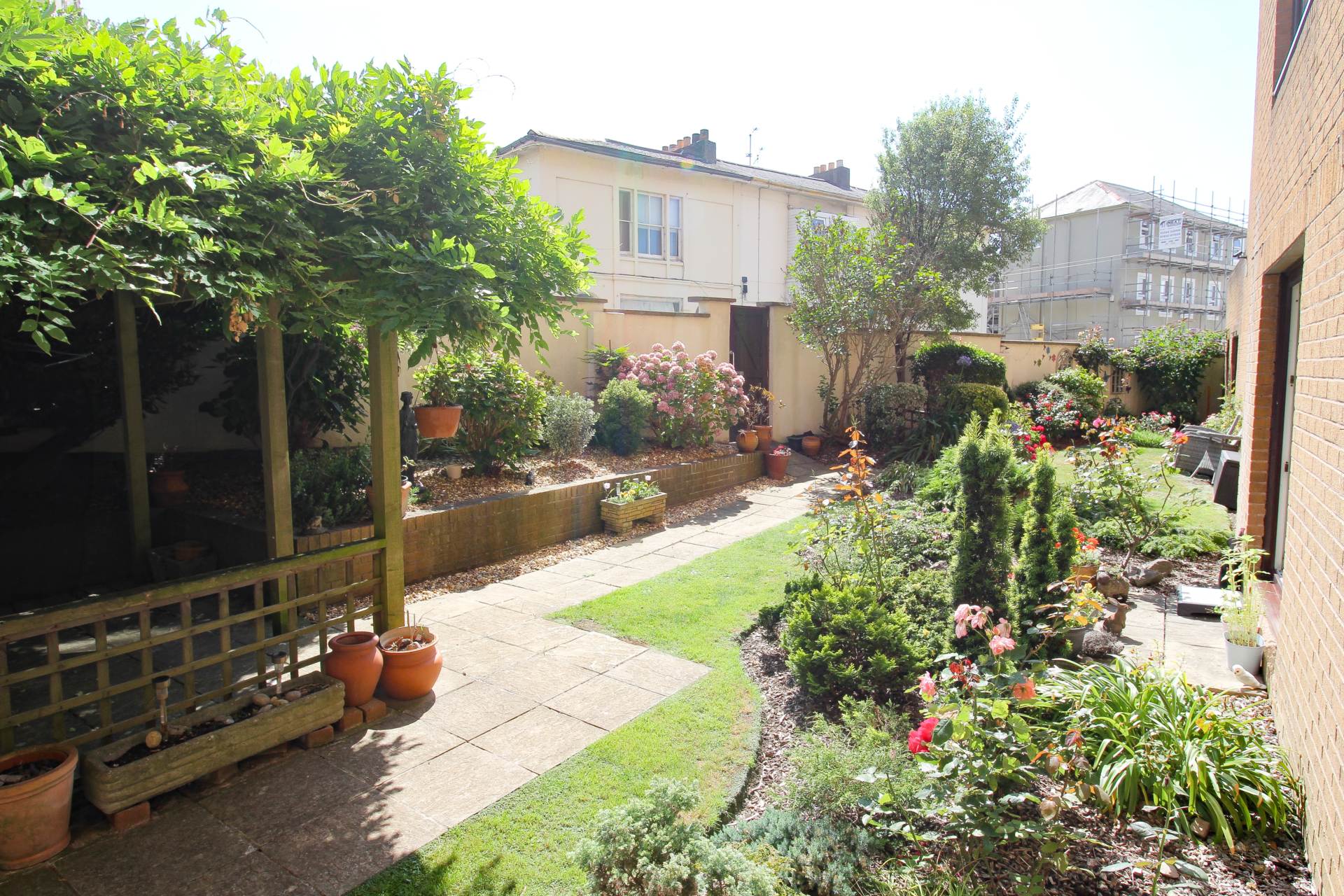 Madeira Court**Sea Front Location**Very Well Presented**Super Sea Views**, Image 15
