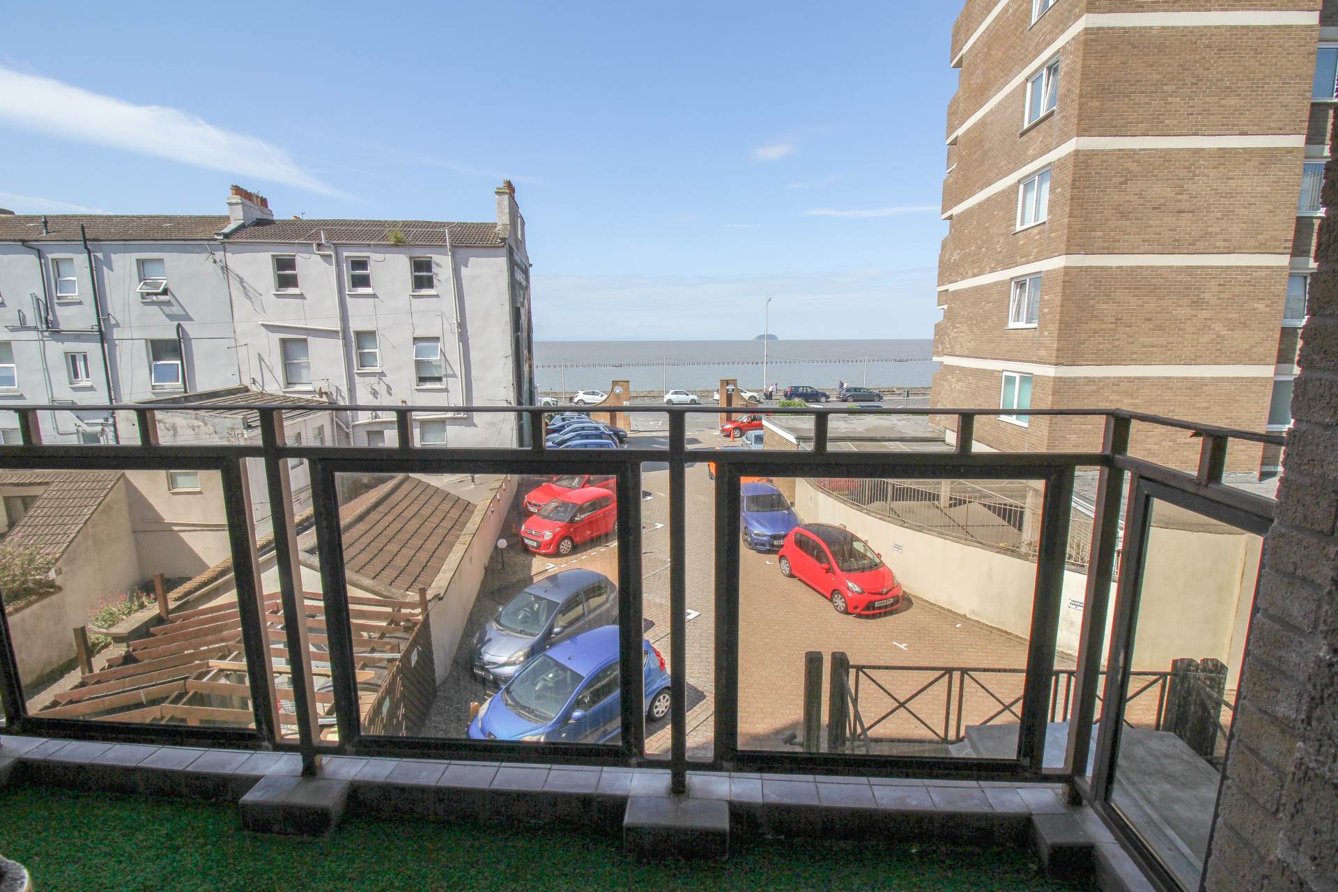 Madeira Court**Sea Front Location**, Image 6