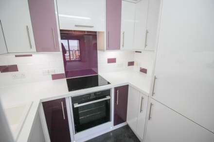 Madeira Court**Sea Front Location**, Image 3