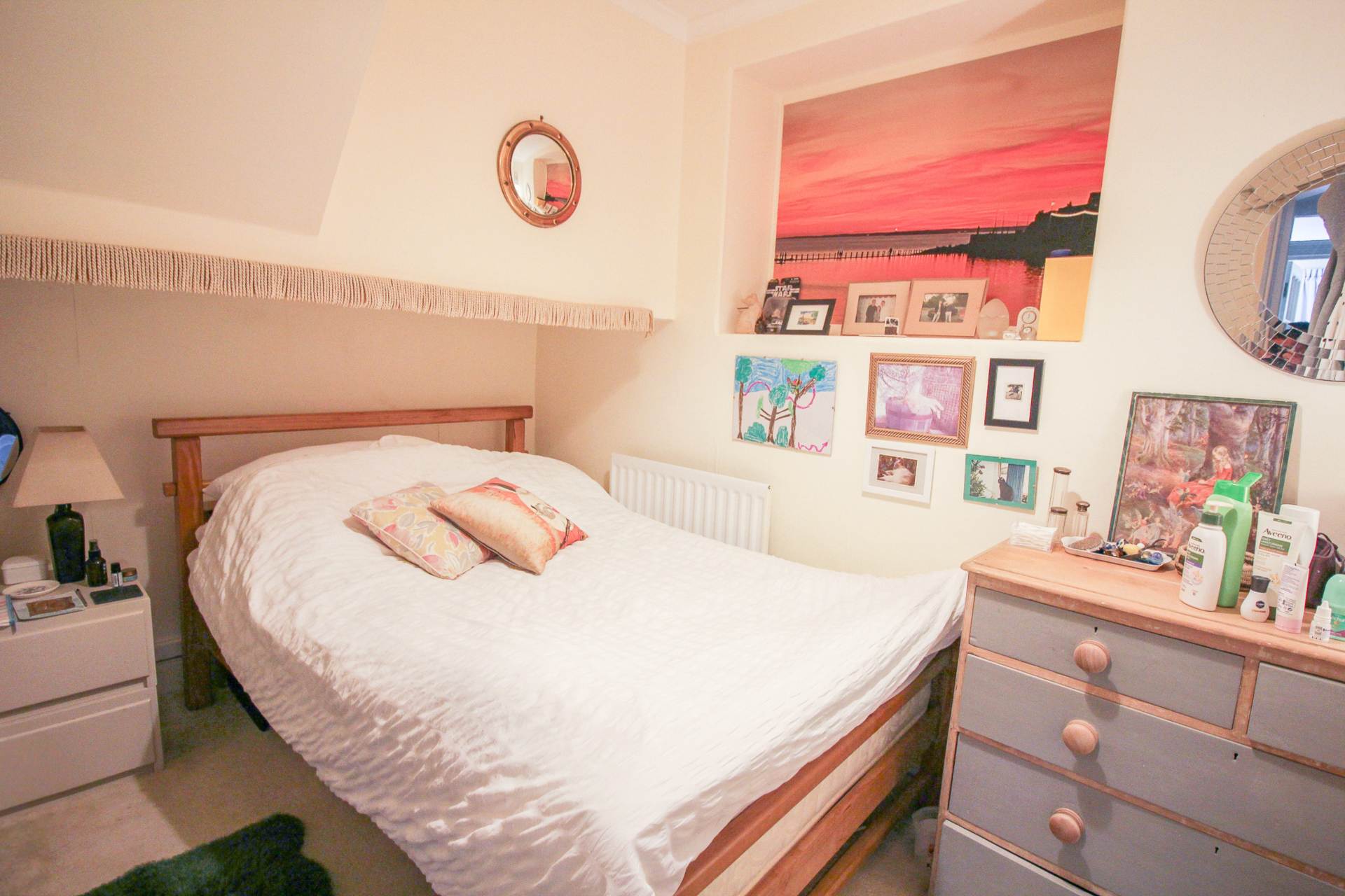Park Place**Garden Flat**2 Bedrooms**2 Reception Areas**Sea Front Location**, Image 12