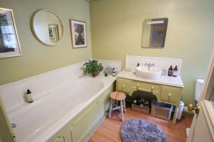 Park Place**Garden Flat**2 Bedrooms**2 Reception Areas**Sea Front Location**, Image 14