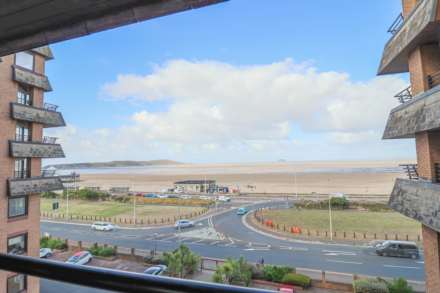 Carlton Mansions, Fully Refurbished Sea Front Apartment, Image 4