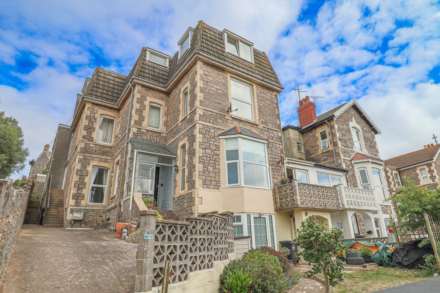 Southside, Hillside - Spacious Hall Floor Flat