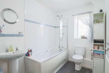 Longridge Way, Edge Of Weston Village - Larger Than Average Home, Image 18