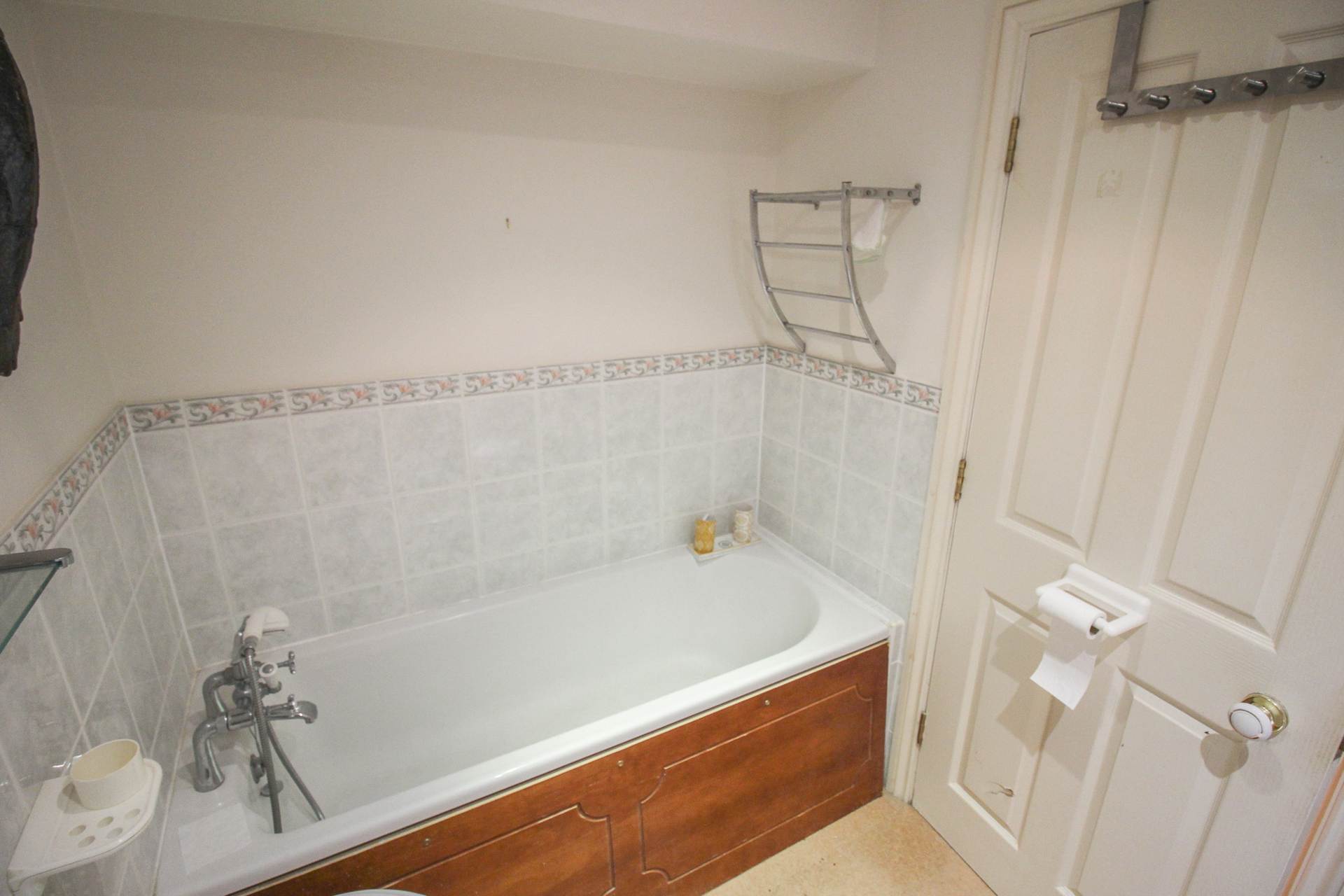 Royal Sands**Royal Court**Sea Views**Perfect Retreat**, Image 18