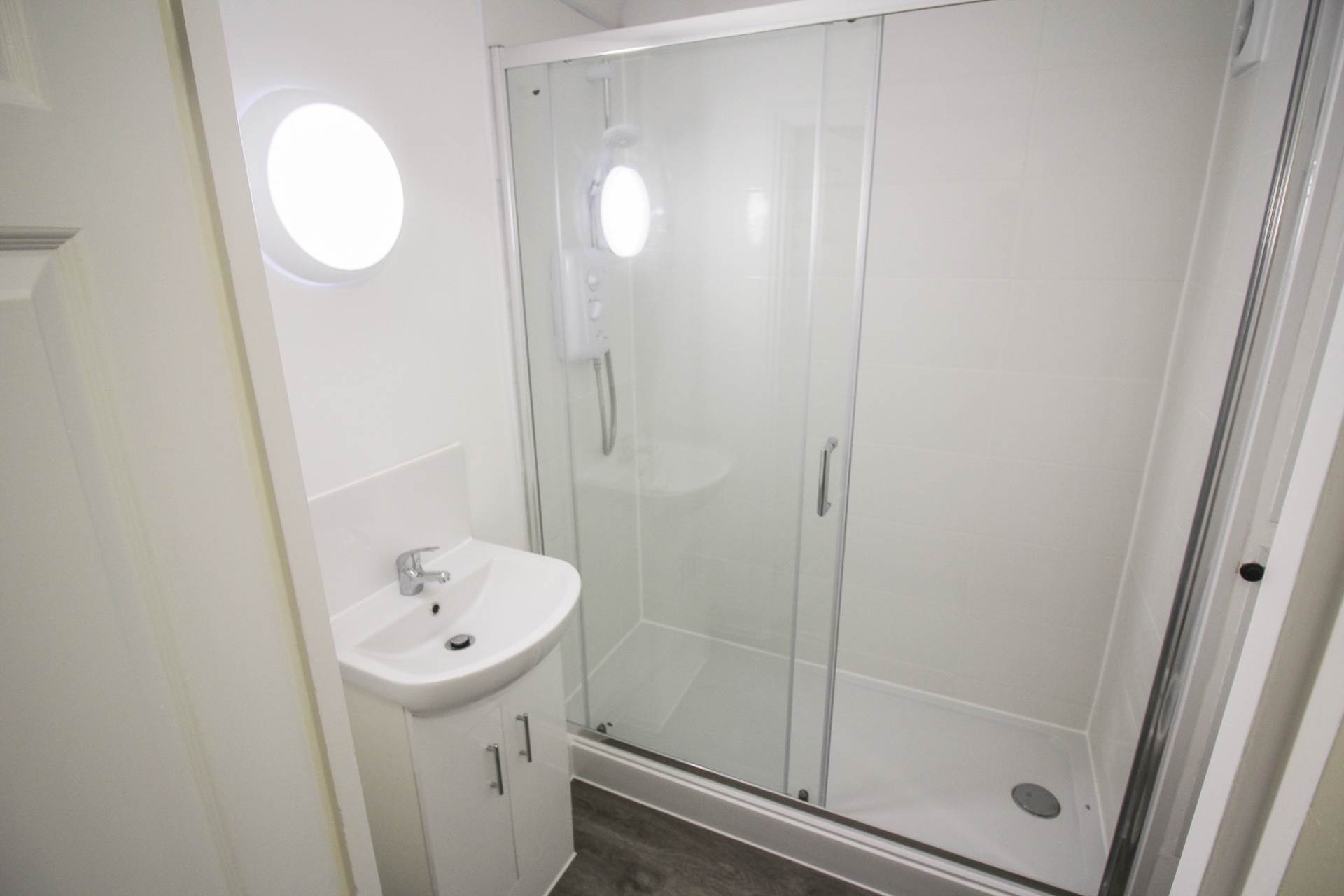 Madeira Court, Weston-super-Mare, Image 9