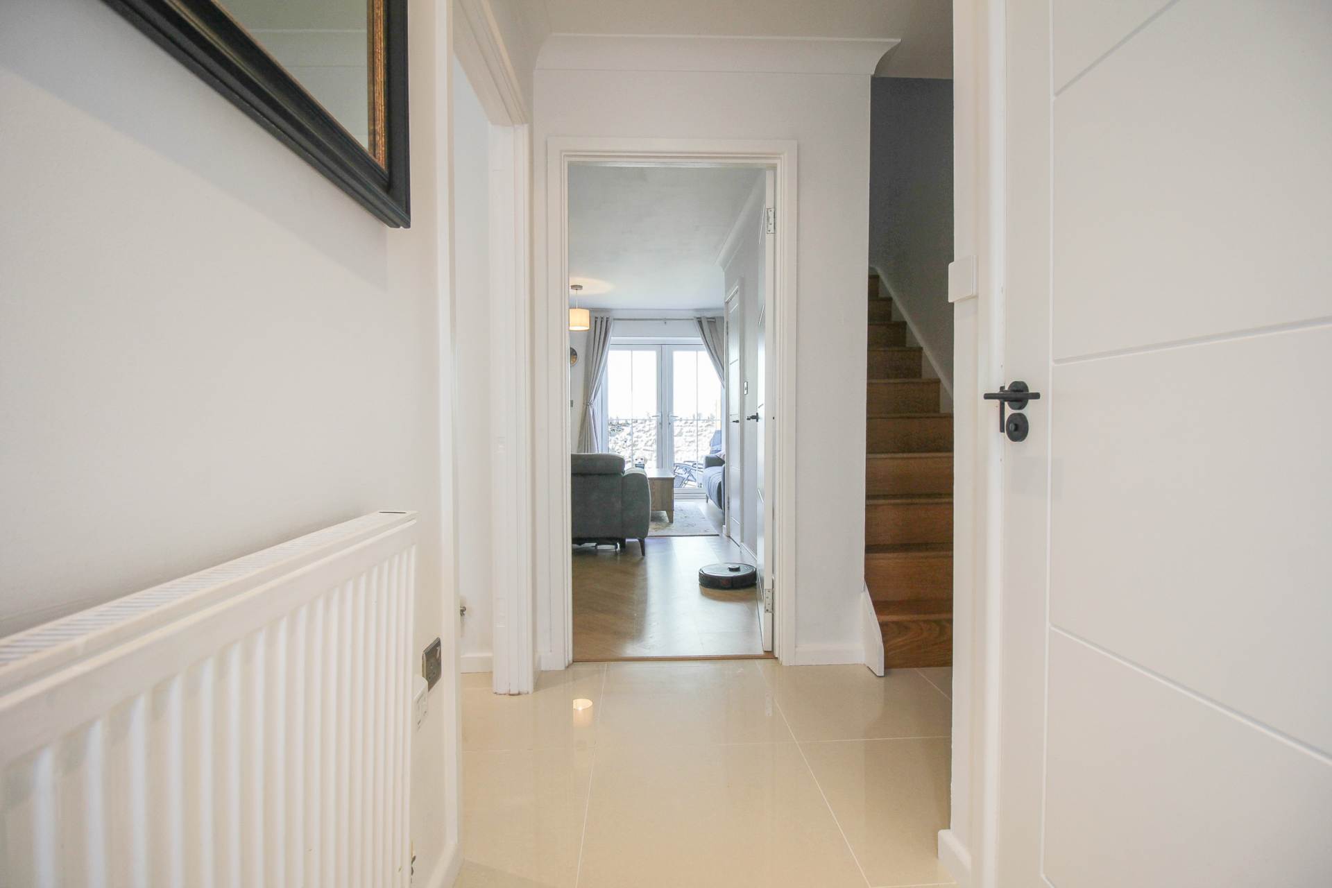 Hill Road**Beautifully Presented**Superb Location**4 Bedrooms**En-Suite Shower**, Image 2