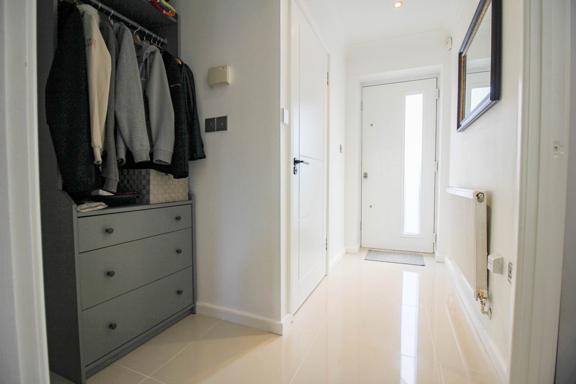 Hill Road**Beautifully Presented**Superb Location**4 Bedrooms**En-Suite Shower**, Image 3