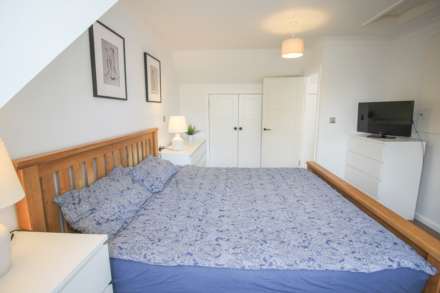 Hill Road**Beautifully Presented**Superb Location**4 Bedrooms**En-Suite Shower**, Image 18
