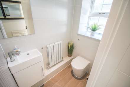 Hill Road**Beautifully Presented**Superb Location**4 Bedrooms**En-Suite Shower**, Image 4
