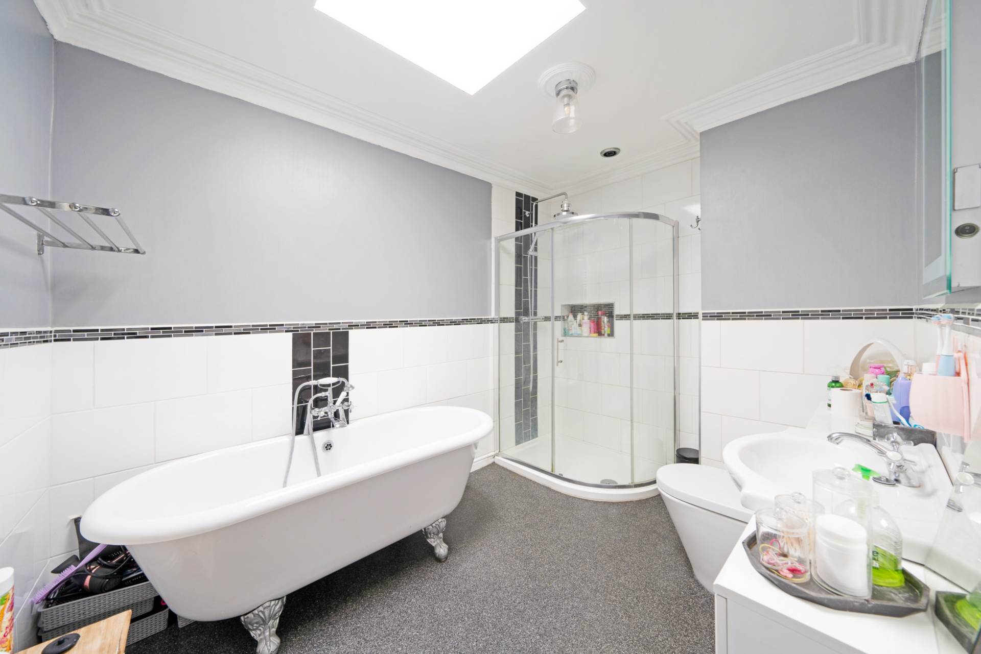 Weston Hillside**Stunningly Presented**Parking**Two Double Bedrooms**Luxury Bath/Shower Room**, Image 14