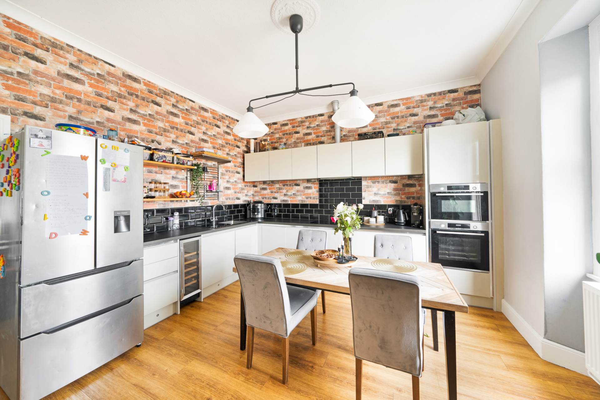 Weston Hillside**Stunningly Presented**Parking**Two Double Bedrooms**Luxury Bath/Shower Room**, Image 9