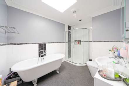 Weston Hillside**Stunningly Presented**Parking**Two Double Bedrooms**Luxury Bath/Shower Room**, Image 14