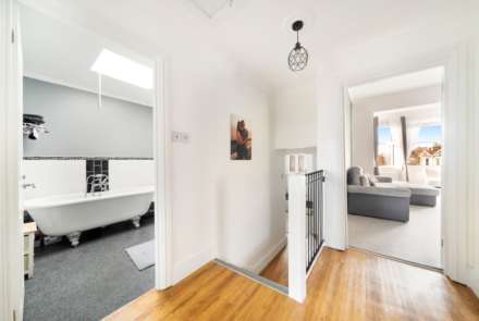 Weston Hillside**Stunningly Presented**Parking**Two Double Bedrooms**Luxury Bath/Shower Room**, Image 6