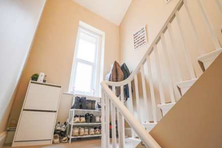 Southside, Hillside - Restored Victorian Flat With Views, Image 18