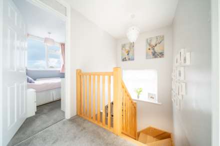 Worle**Extended**Beautifully Presented**3-4 Bedrooms**, Image 12