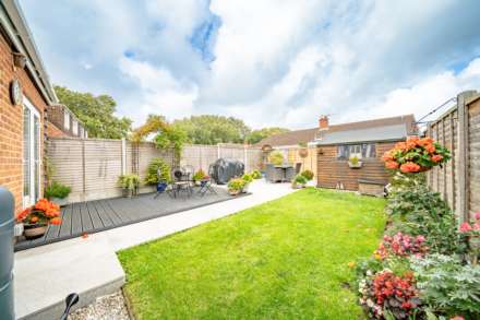 Worle**Extended**Beautifully Presented**3-4 Bedrooms**, Image 20