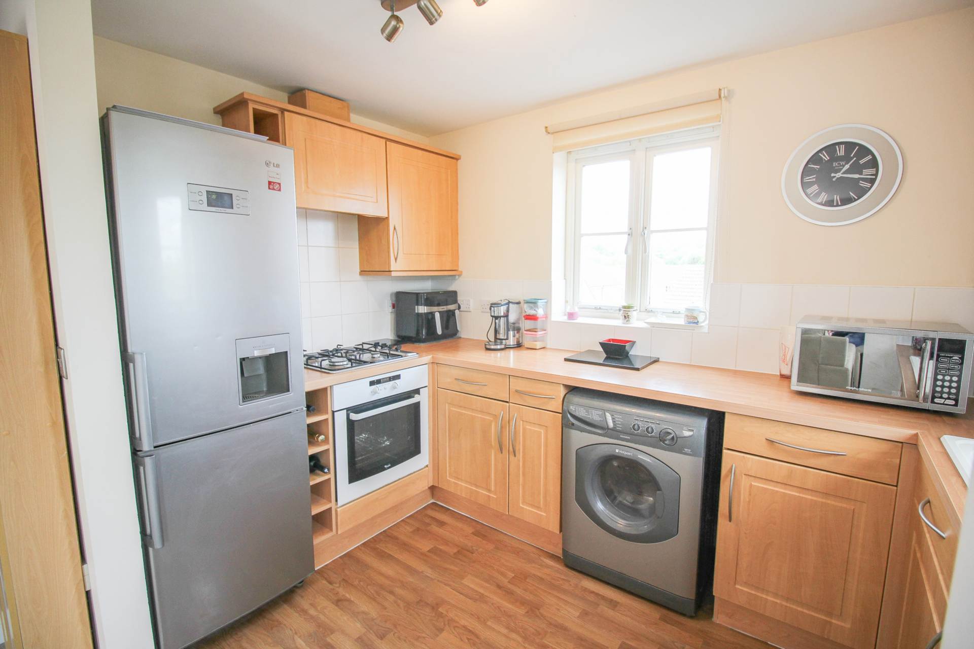 Weston Village**2 Bedrooms**South Facing Balcony**Open Plan Living Area**, Image 7