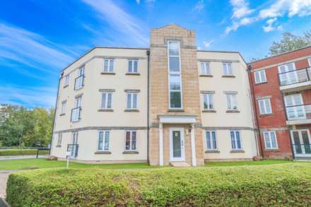 Weston Village**2 Bedrooms**South Facing Balcony**Open Plan Living Area**, Image 1