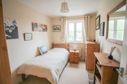 Weston Village**2 Bedrooms**South Facing Balcony**Open Plan Living Area**, Image 10
