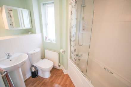 Weston Village**2 Bedrooms**South Facing Balcony**Open Plan Living Area**, Image 11