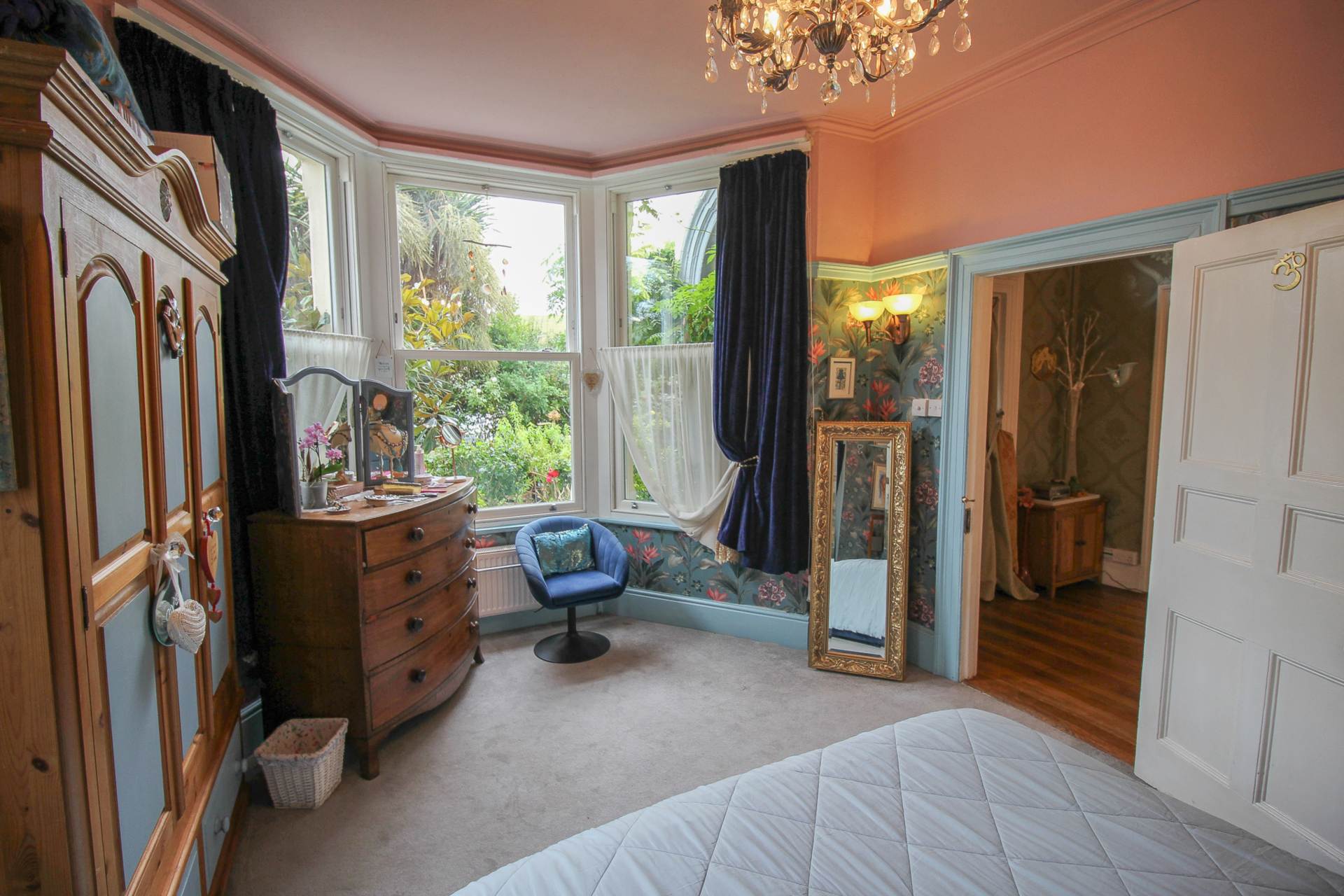 Uphill**Period Ground Floor Flat**Beautifully Presented**, Image 12