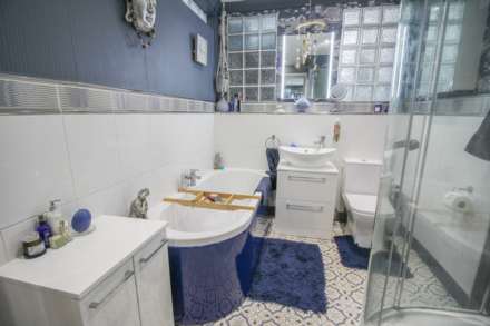 Uphill**Period Ground Floor Flat**Beautifully Presented**, Image 19