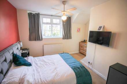Severn Road**Detached Period Cottage**2 Minutes to Beach**, Image 11