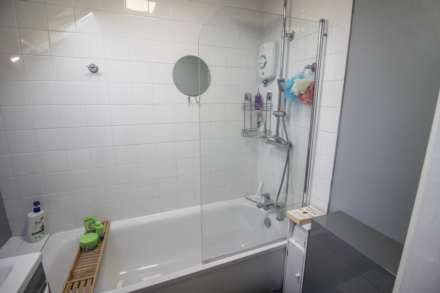 Severn Road**Detached Period Cottage**2 Minutes to Beach**, Image 13