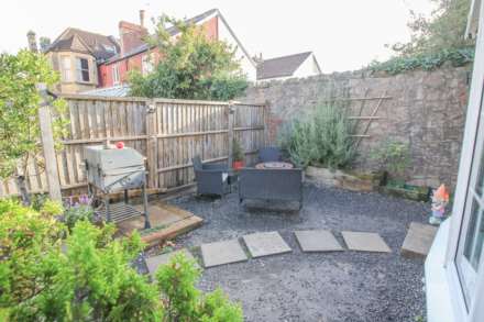 Severn Road**Detached Period Cottage**2 Minutes to Beach**, Image 15