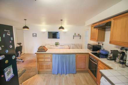 Severn Road**Detached Period Cottage**2 Minutes to Beach**, Image 9