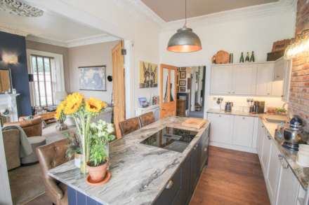 **Shrubbery Avenue**Stunningly Presented**Desirable Location**Ground Floor with Garden**, Image 9
