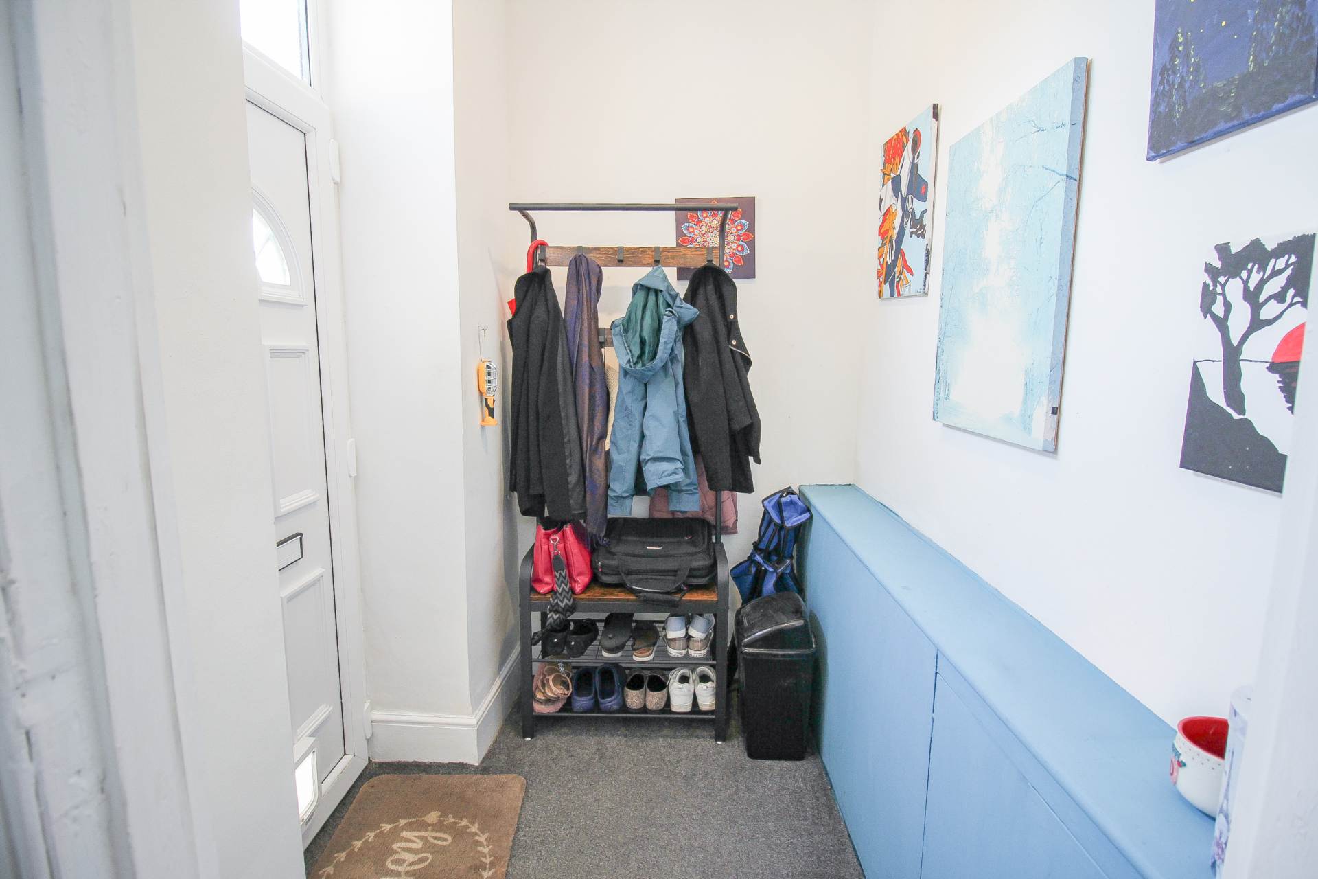 **Hill Road**Beautifully Presented**Two Bedrooms**Close to Town**Garage Parking**, Image 2