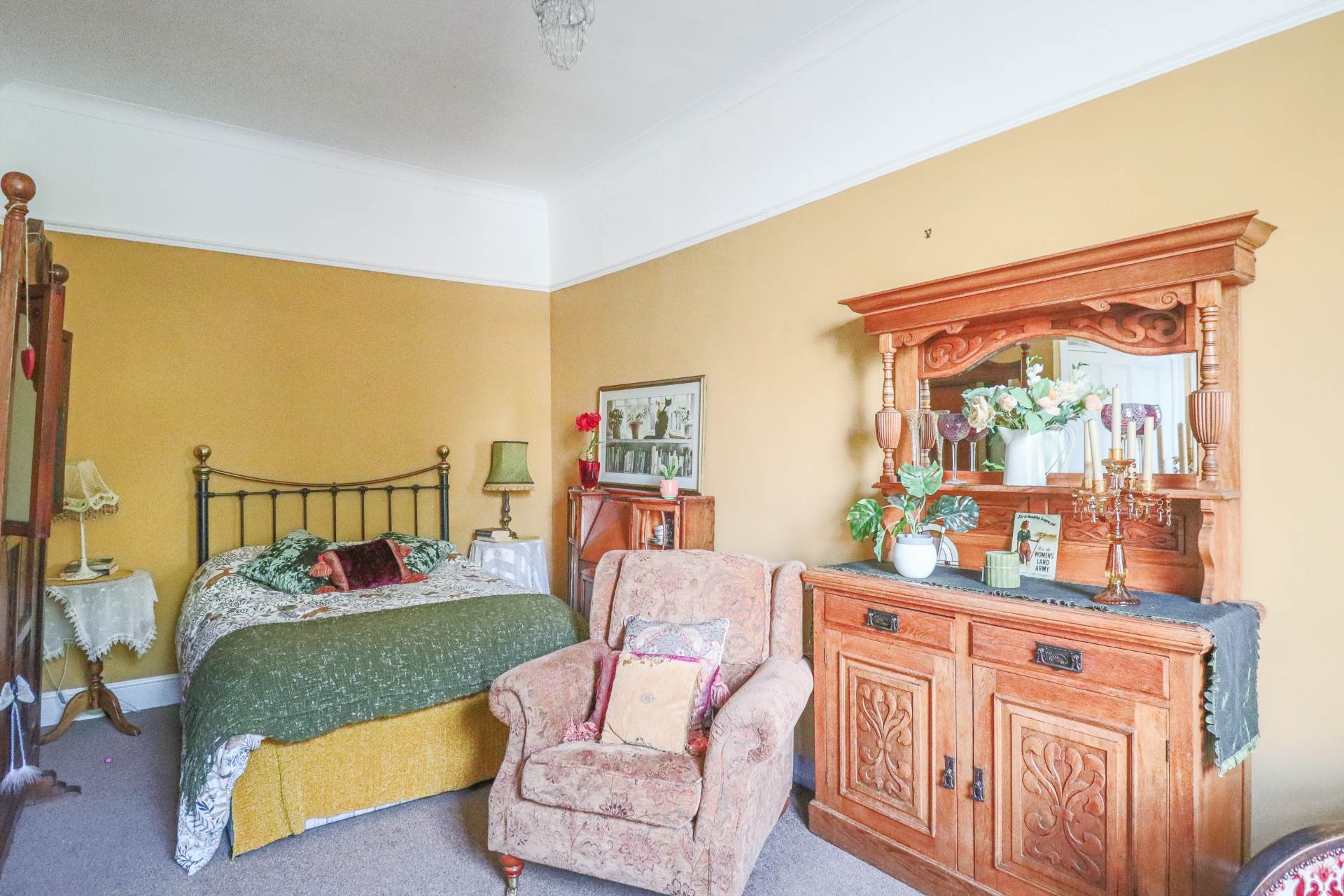 Bristol Road Lower, Hillside - Superb Victorian Flat, Image 10