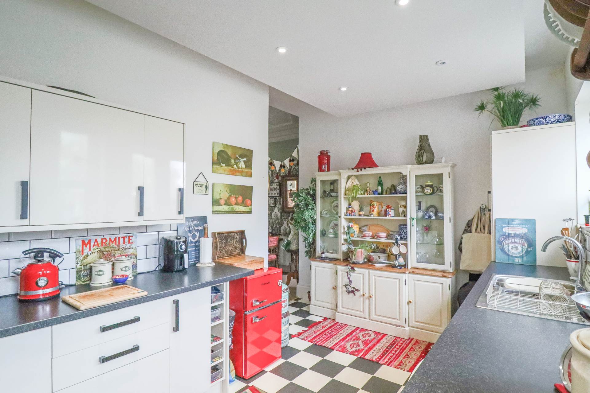 Bristol Road Lower, Hillside - Superb Victorian Flat, Image 7