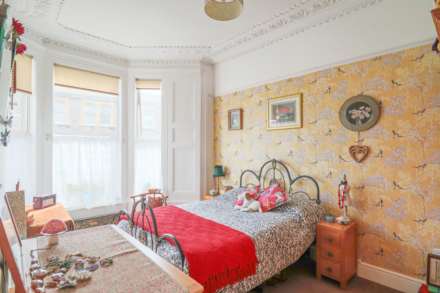 Bristol Road Lower, Hillside - Superb Victorian Flat, Image 13